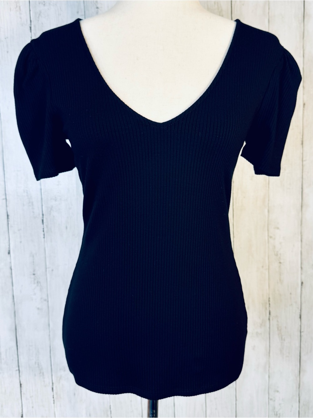 Express | Black Ribbed Scoop Neck Top | Puff Sleeve Fitted Stretch Tee | Small